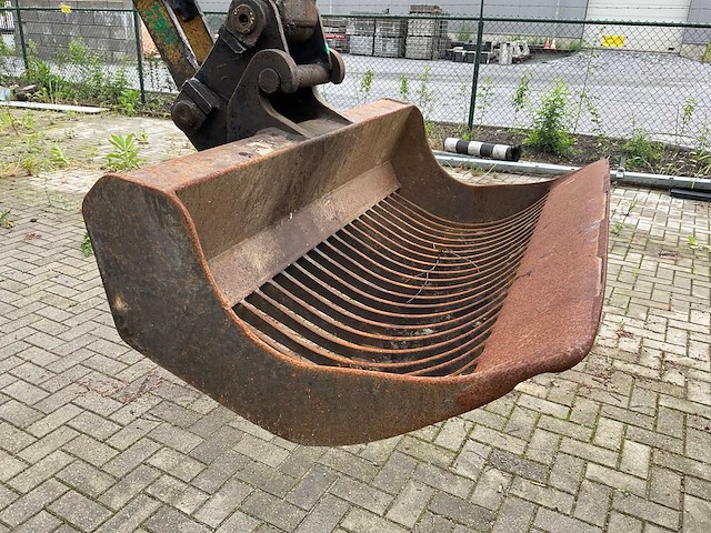Yanmar yb401w mobiele kraan - afbeelding 2 van  36
