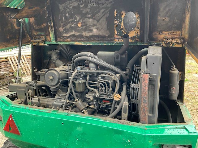 Yanmar yb401w mobiele kraan - afbeelding 22 van  36