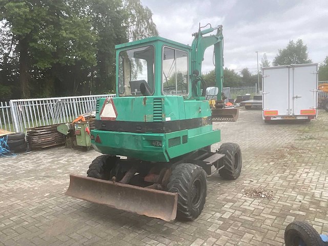 Yanmar yb401w mobiele kraan - afbeelding 23 van  36