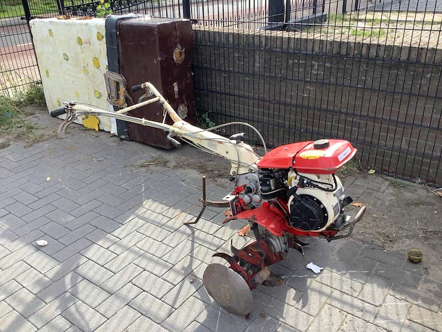 Yanmar yk350sf grondfrees - afbeelding 1 van  4