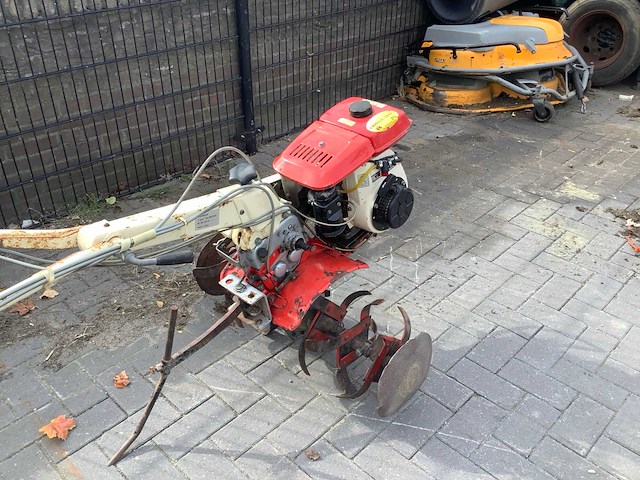 Yanmar yk350sf grondfrees - afbeelding 3 van  4