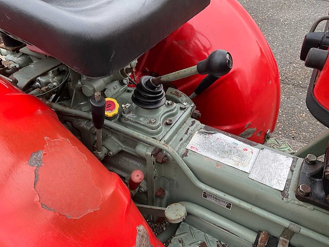 Yanmar ym1300d 4wd minitractor - afbeelding 20 van  24