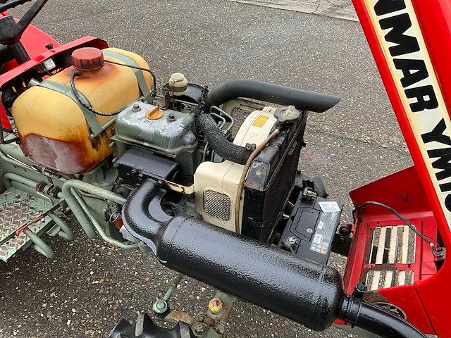 Yanmar ym1300d 4wd minitractor - afbeelding 10 van  24