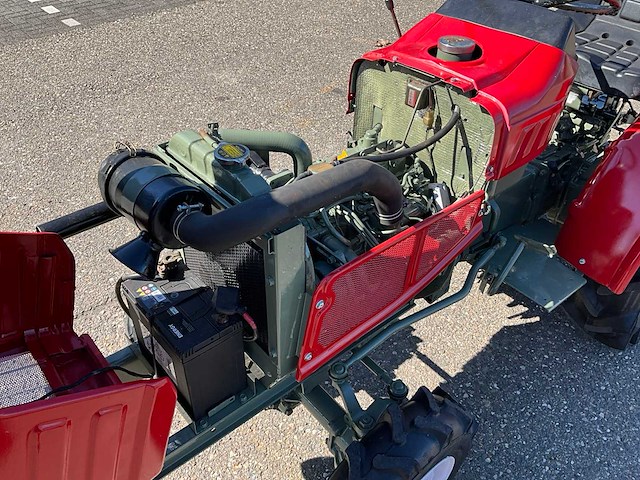 Yanmar ym1301d 4wd minitractor - afbeelding 10 van  23