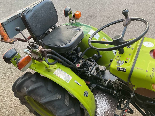 Yanmar ym155d 4wd minitractor - afbeelding 2 van  20