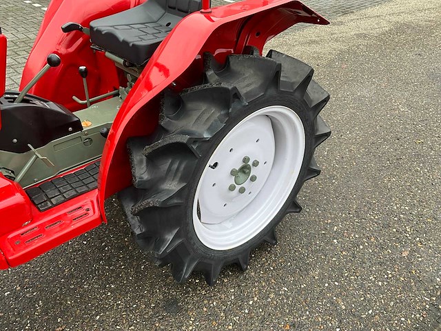 Yanmar ym1601d 4wd minitractor - afbeelding 2 van  24