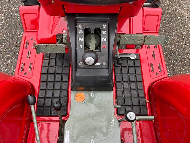 Yanmar ym1601d 4wd minitractor - afbeelding 9 van  24