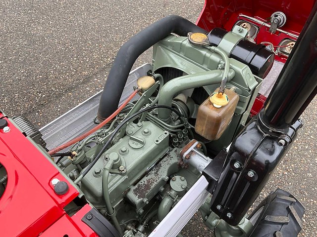 Yanmar ym1601d 4wd minitractor - afbeelding 24 van  24