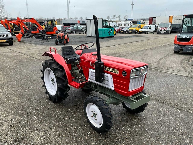 Yanmar ym1601d 4wd minitractor - afbeelding 22 van  24