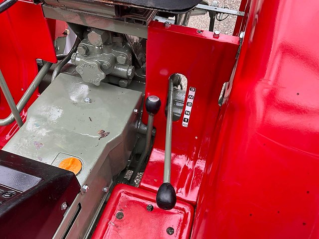 Yanmar ym1610d 4wd minitractor - afbeelding 7 van  21