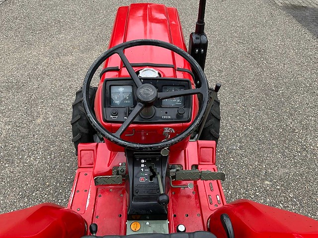 Yanmar ym1610d 4wd minitractor - afbeelding 9 van  21