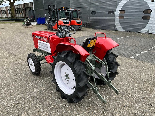 Yanmar ym1610d 4wd minitractor - afbeelding 1 van  1