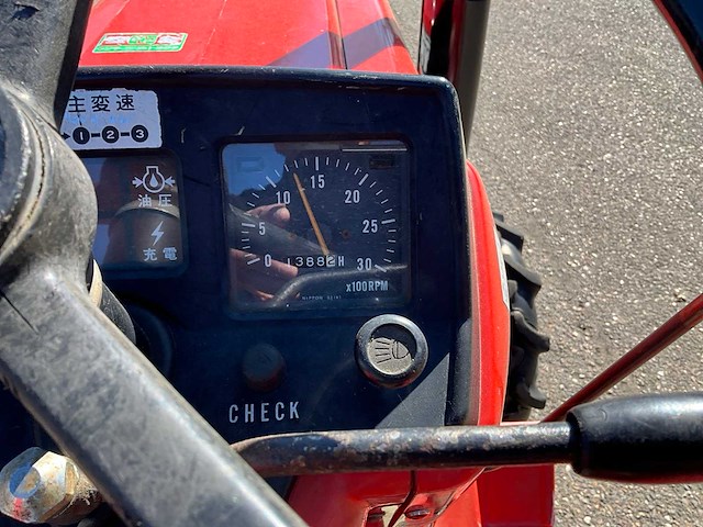 Yanmar ym1702d 4wd minitractor - afbeelding 11 van  25