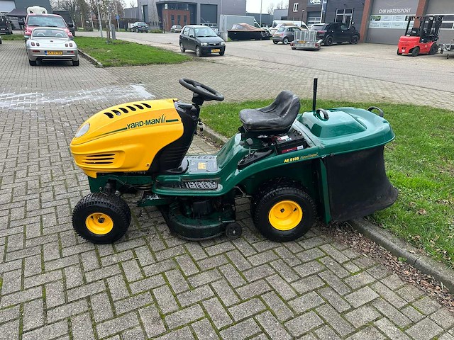 Yard man - zitmaaier - afbeelding 4 van  7