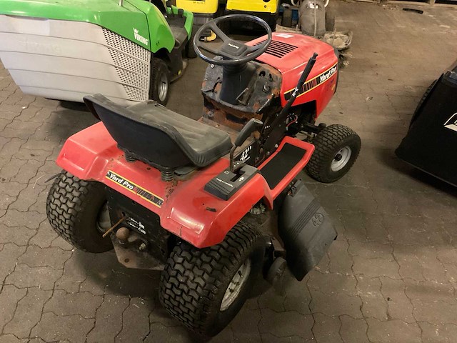 Yard pro y13h42 hydrostatic drive zitmaaier - afbeelding 3 van  9