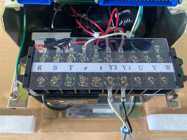 Yaskawa cacr-sr03bb1af ac servo driver - afbeelding 11 van  11