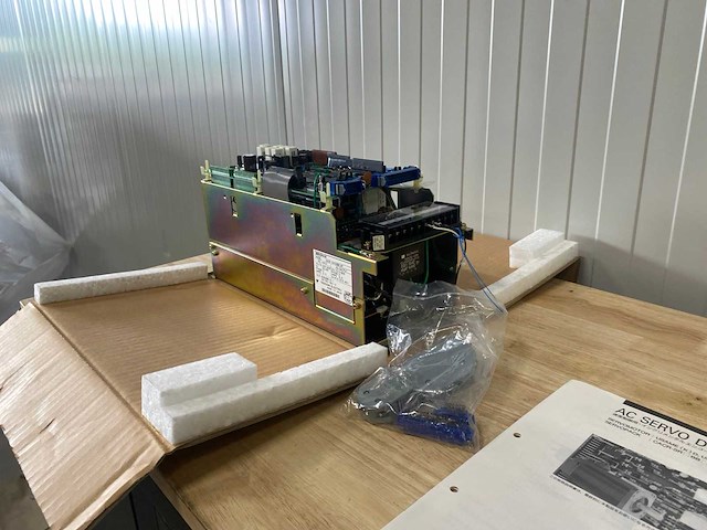 Yaskawa cacr-sr03bb1af ac servo driver - afbeelding 4 van  11