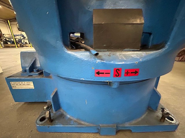 Yaskawa-motoman - 1998 - yr-sk45-c000 - industriële robot - afbeelding 3 van  11