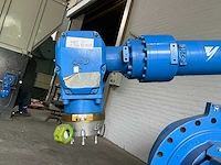 Yaskawa motoman - 2006 - yr-es165n-b10 - uitnamerobot - afbeelding 5 van  8