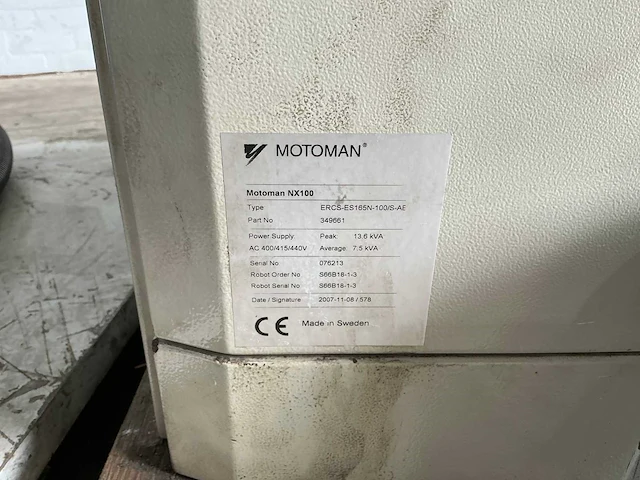 Yaskawa motoman - 2006 - yr-es165n-b10 - uitnamerobot - afbeelding 8 van  8