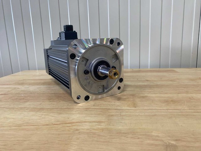 Yaskawa usafed-09da1s ac servo elektromotor - afbeelding 5 van  7