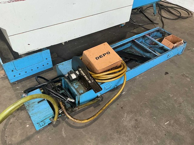 Ycm - supermax ycm-v105a - cnc milling machine - 1999 - afbeelding 4 van  15