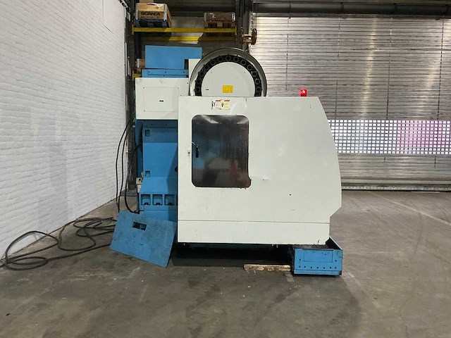 Ycm - supermax ycm-v105a - cnc milling machine - 1999 - afbeelding 11 van  15