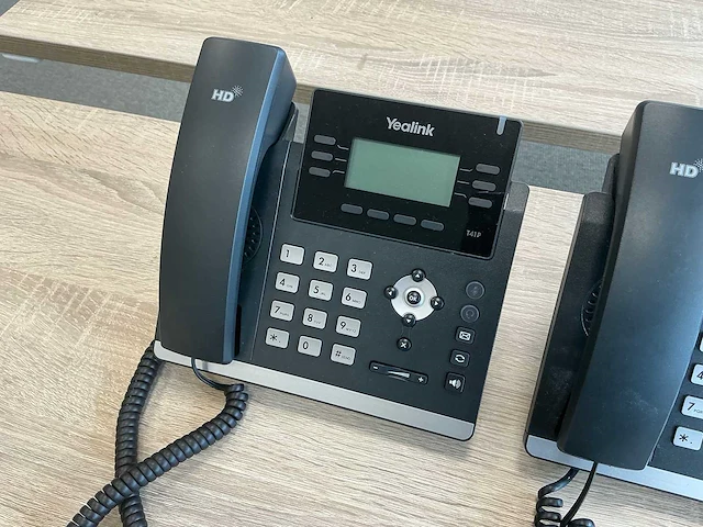 Yealink - t41p - telefoon (2x) - afbeelding 2 van  3