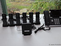 Yealink dect-handsets incl. bijbehoren basisstation - afbeelding 1 van  9