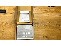 Yealink sip-t42u ultra-elegant gigabit voip telefoon - afbeelding 6 van  7