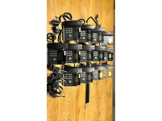 Yealink ultra-elegant gigabit voip telefoon (13x) + headset (6x) - afbeelding 3 van  11