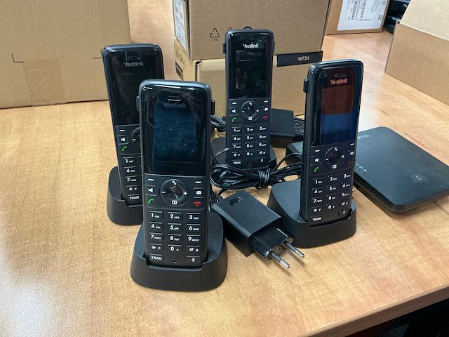 Yealink w73h voip telefoon (4x) - afbeelding 2 van  3
