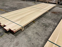 Yellow poplar paneel voorgeschuurd 40x1000 mm - afbeelding 2 van  4