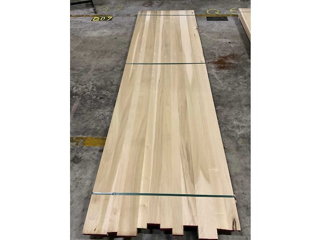 Yellow poplar paneel voorgeschuurd 40x1000 mm - afbeelding 4 van  4