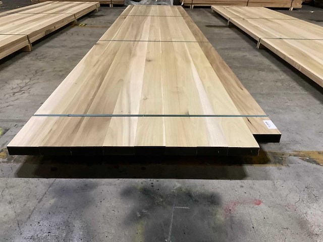 Yellow poplar paneel voorgeschuurd 40x1000 mm - afbeelding 2 van  4