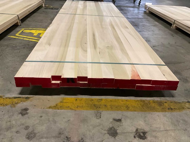 Yellow poplar panelen voorgeschuurd 40x1000 mm (2x) - afbeelding 4 van  5