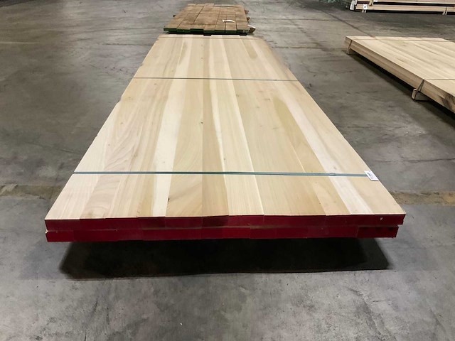 Yellow poplar panelen voorgeschuurd 40x1000 mm (2x) - afbeelding 2 van  5