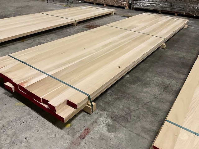 Yellow poplar panelen voorgeschuurd 40x1000 mm (2x) - afbeelding 3 van  5