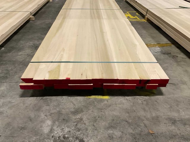 Yellow poplar panelen voorgeschuurd 40x1000 mm (2x) - afbeelding 4 van  5