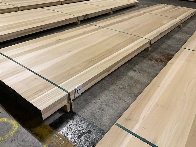 Yellow poplar panelen voorgeschuurd 40x1000 mm (2x) - afbeelding 1 van  4