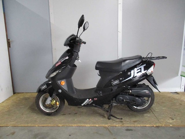 Yiben yet speedy sport - snorscooter - yb50qt-3a - scooter - afbeelding 1 van  8