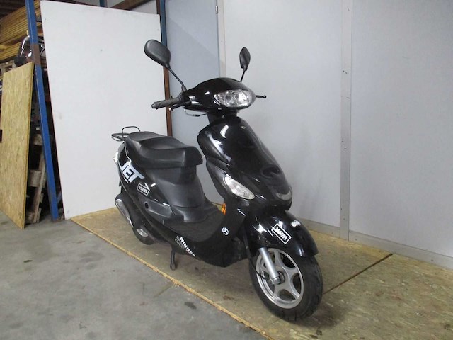 Yiben yet speedy sport - snorscooter - yb50qt-3a - scooter - afbeelding 4 van  8