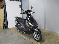 Yiben yet speedy sport - snorscooter - yb50qt-3a - scooter - afbeelding 4 van  8