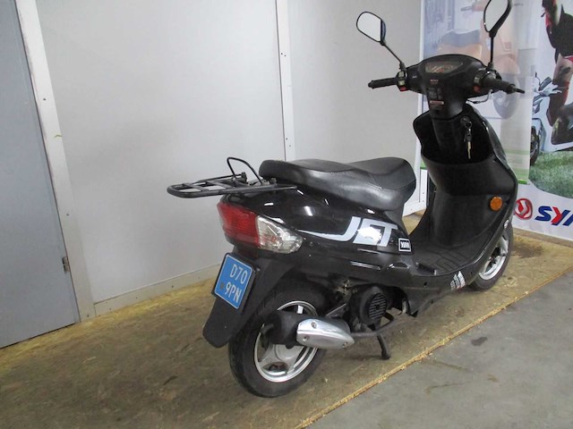 Yiben yet speedy sport - snorscooter - yb50qt-3a - scooter - afbeelding 6 van  8