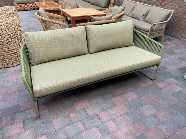 Yoi - calera - garden bench - afbeelding 1 van  6