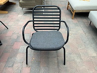 Yoi - calma low dining - garden table - afbeelding 4 van  8