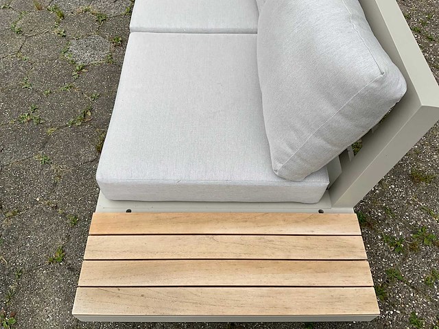 Yoi - garden bench - afbeelding 2 van  2