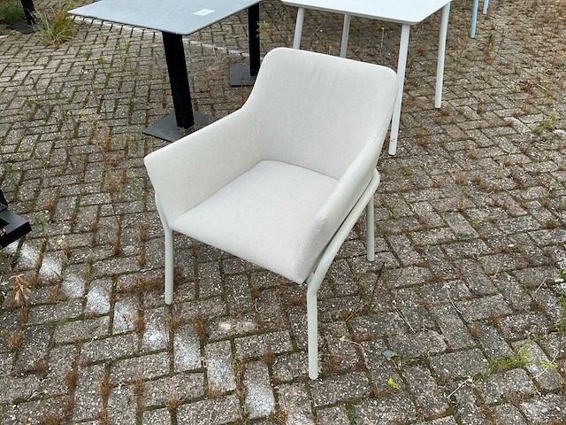 Yoi - garden chair - afbeelding 7 van  8