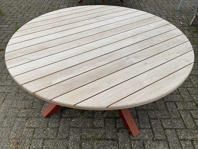Yoi - garden table - afbeelding 1 van  4