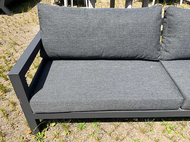 Yoi - midori - garden bench - afbeelding 2 van  2